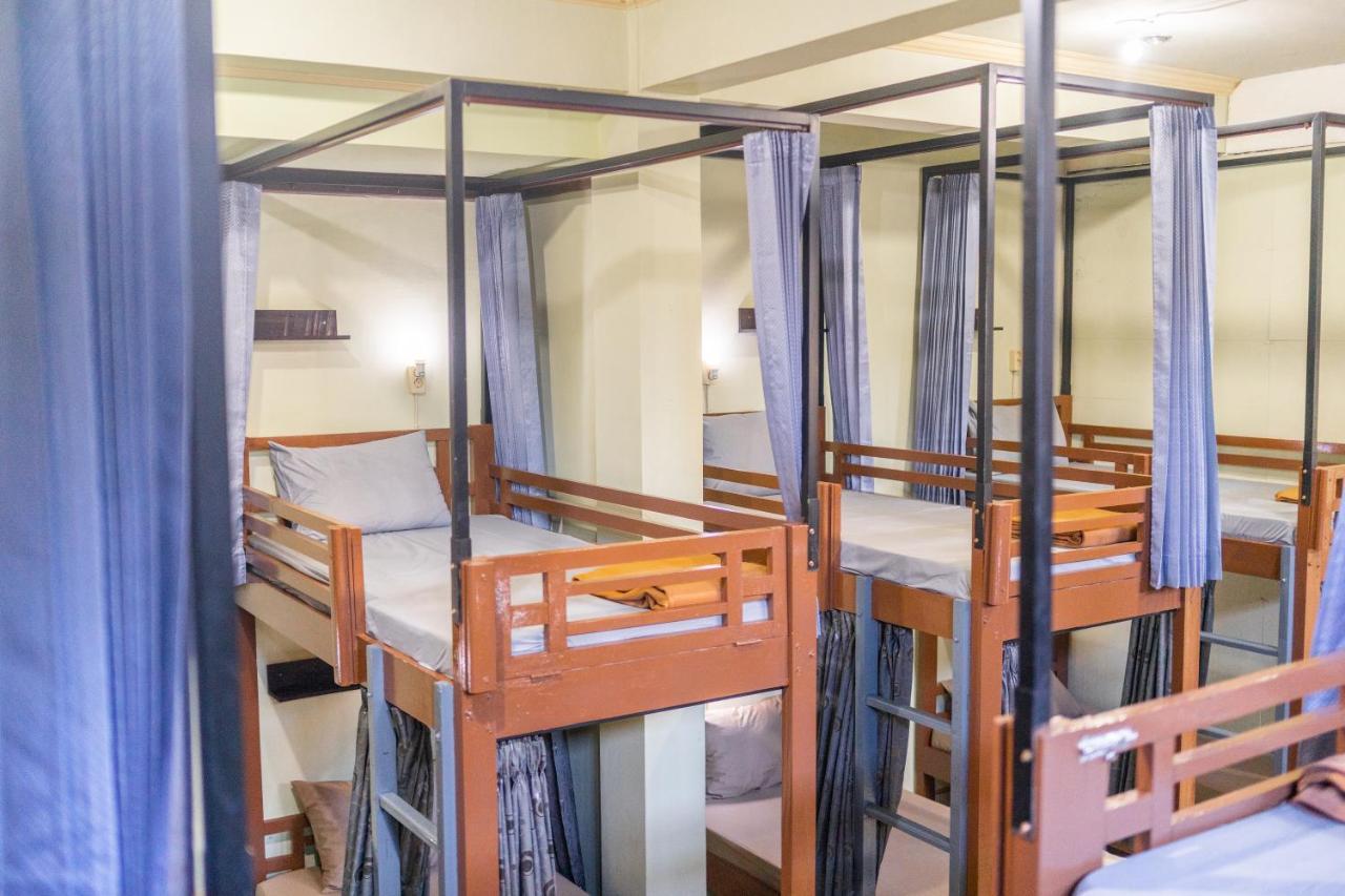 Bamboo Ubud Hostel Экстерьер фото