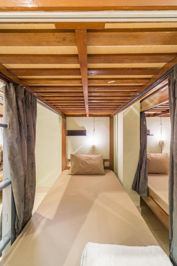 Bamboo Ubud Hostel Экстерьер фото